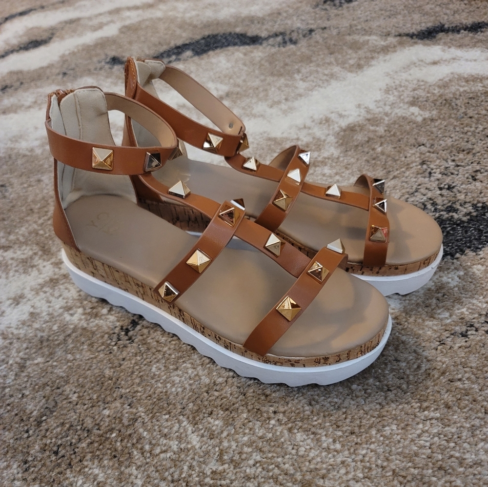 Yoki Gladiator Sandals